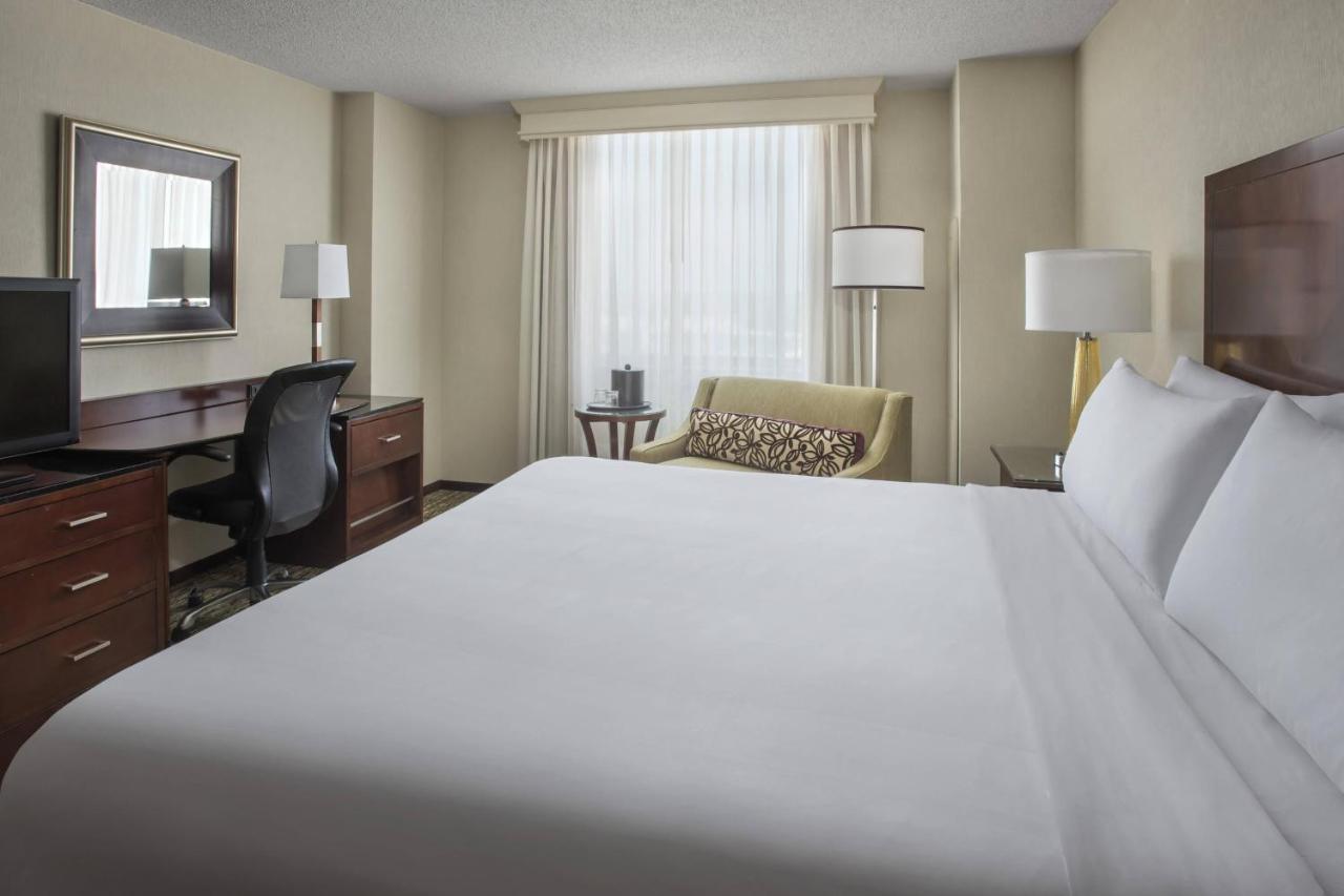 מלון Philadelphia Airport Marriott מראה חיצוני תמונה