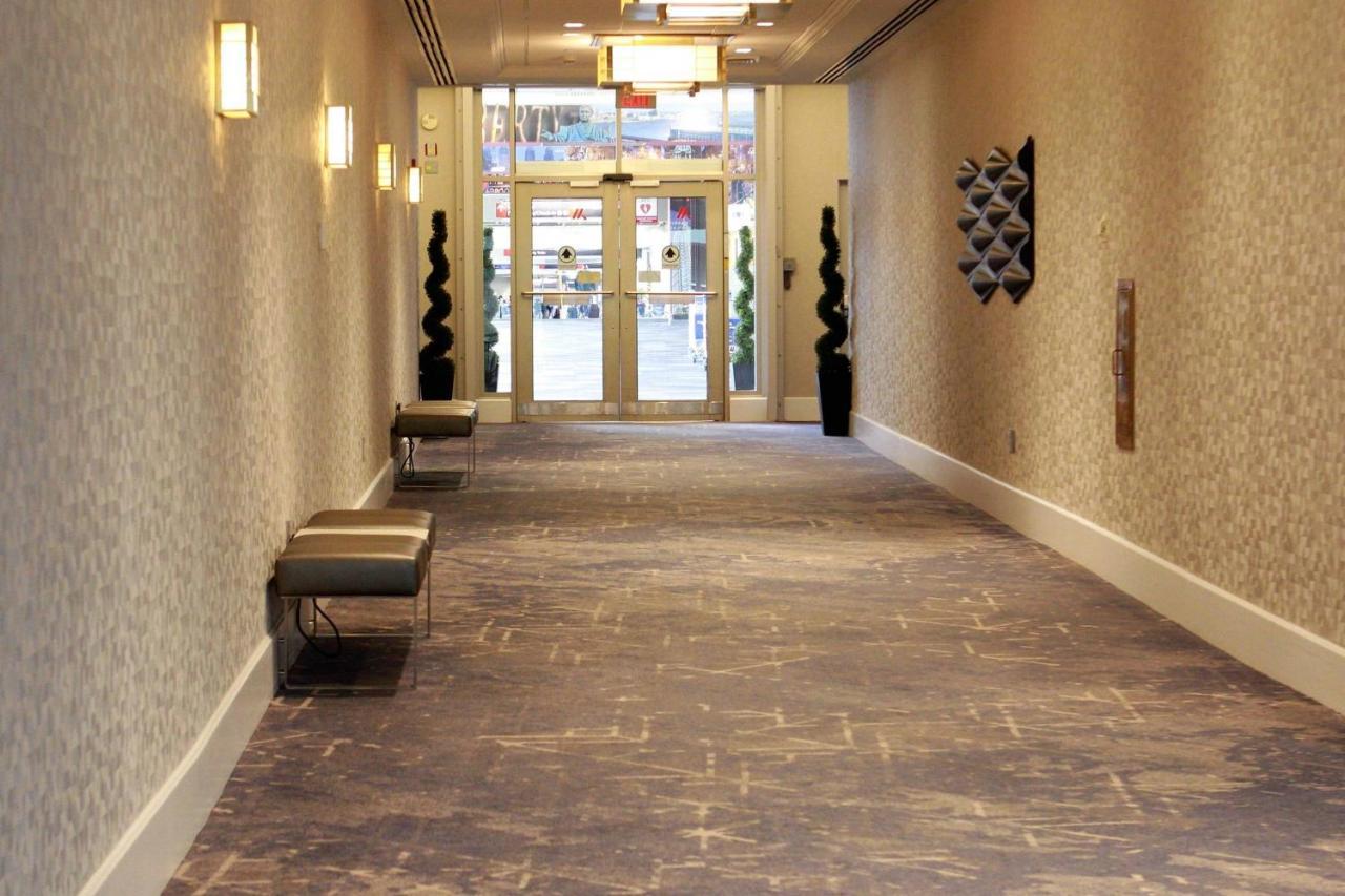 מלון Philadelphia Airport Marriott מראה חיצוני תמונה